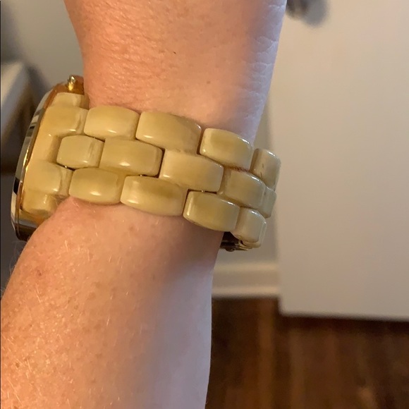 Two tone gold bracelet watch. Michael Kors. - Picture 3 of 4